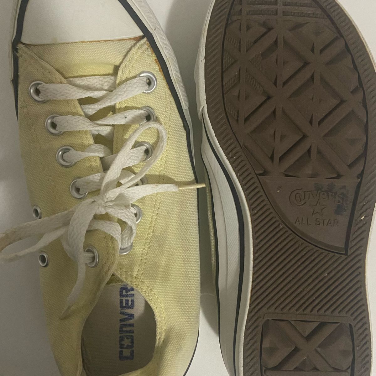 all star amarelo pastel