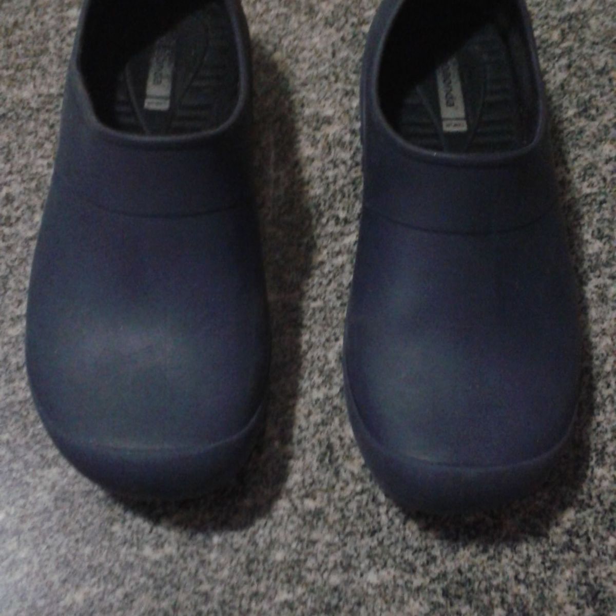 sapato emborrachado feminino