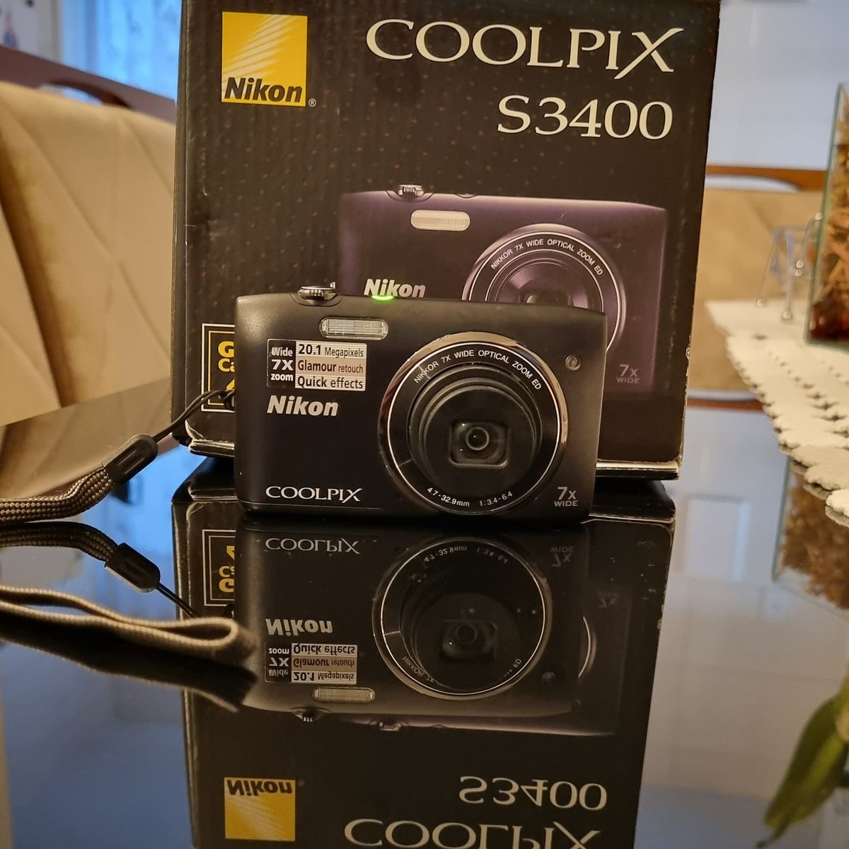 【美品】Nikon COOLPIX S3400 Câmera Digital Nikon Coolpix S3400 em Perfeito Estado, sem Nenhuma