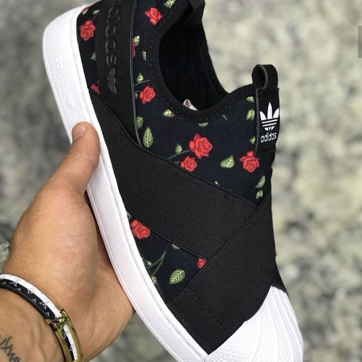 Adidas slip best sale on florido