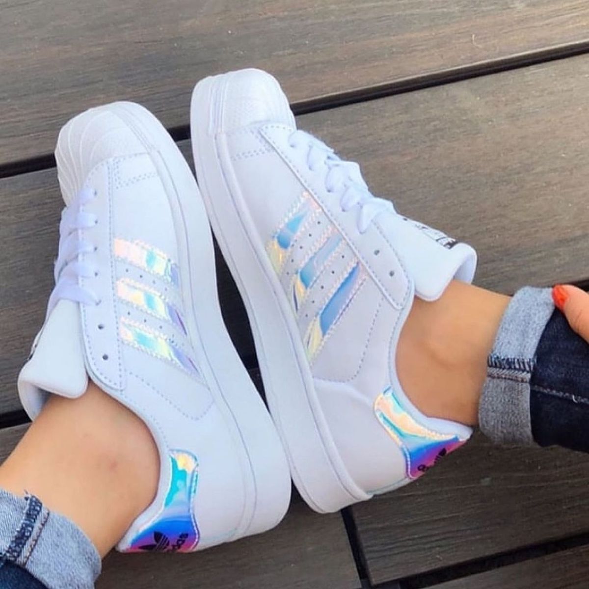 Tênis Adidas Superstar Holográfico Feminino