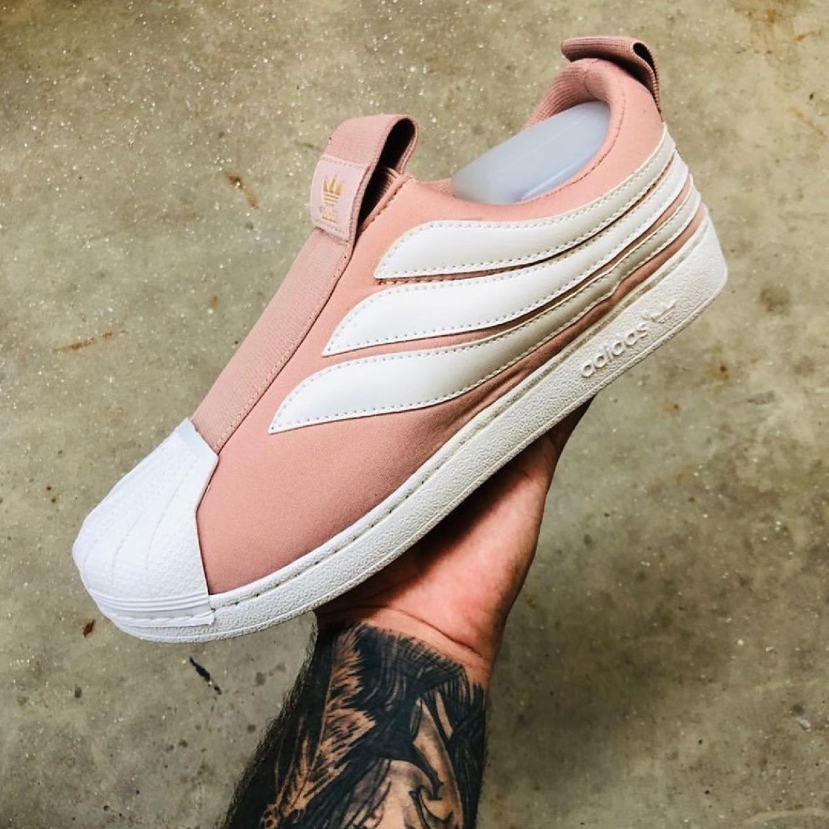 adidas slip on vinho