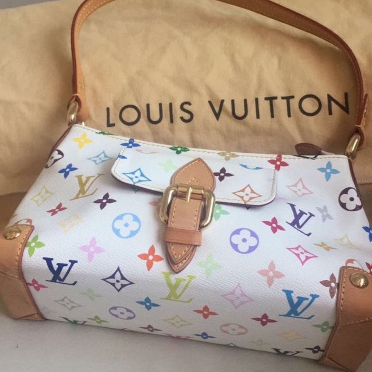 Lenço de Bolsa Louis Vuitton, Lenço Feminino Louis-Vuitton Nunca Usado  44479447