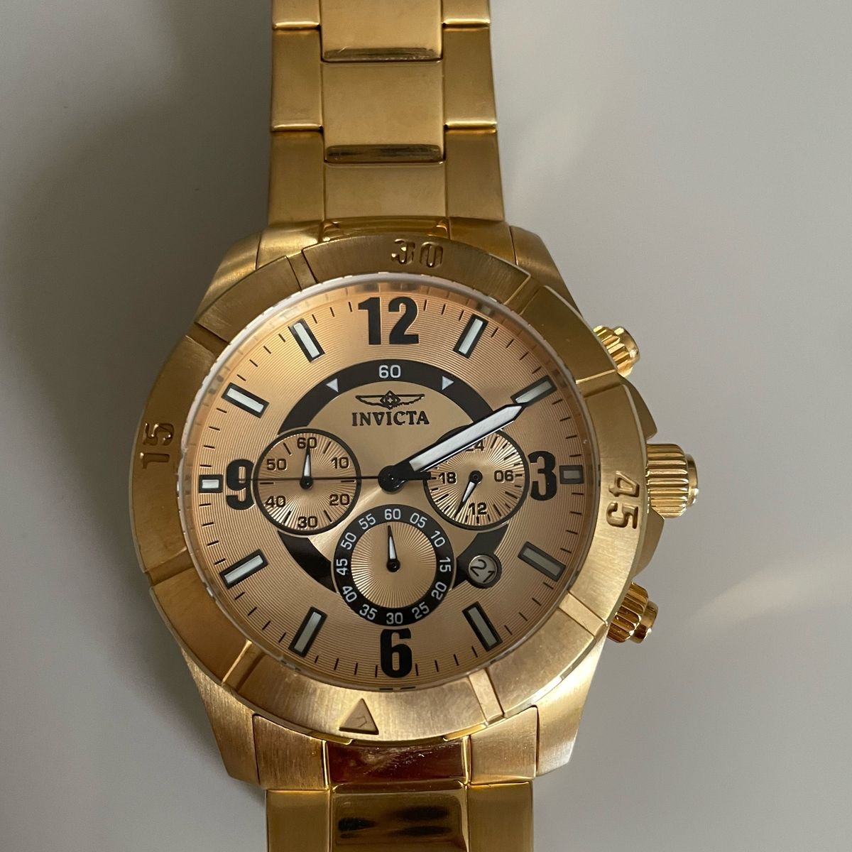 Invicta specialty outlet collection