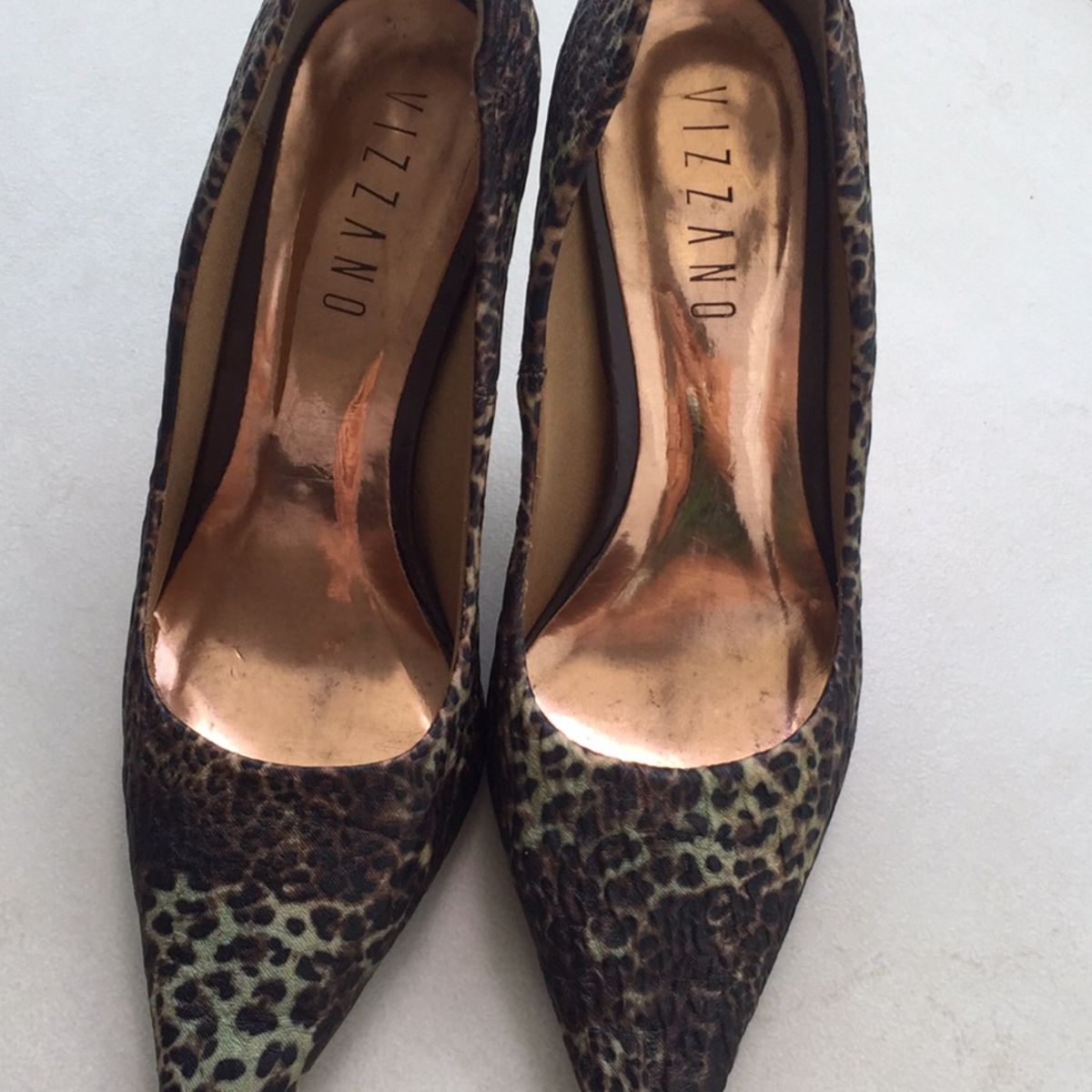 scarpin oncinha vizzano