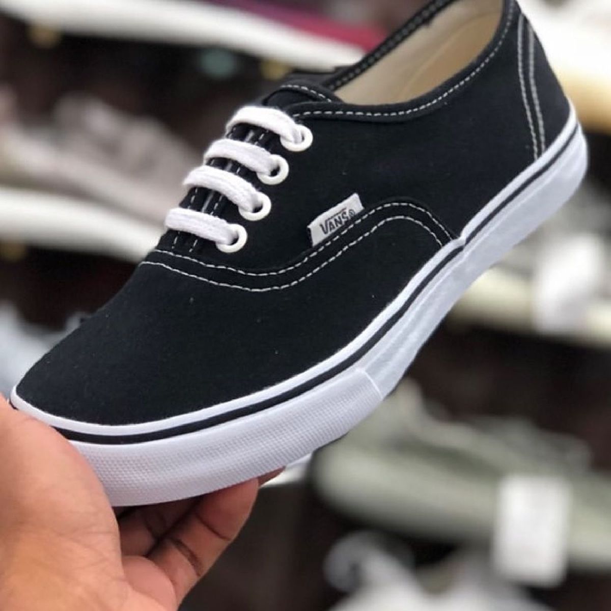 vans classic authentic