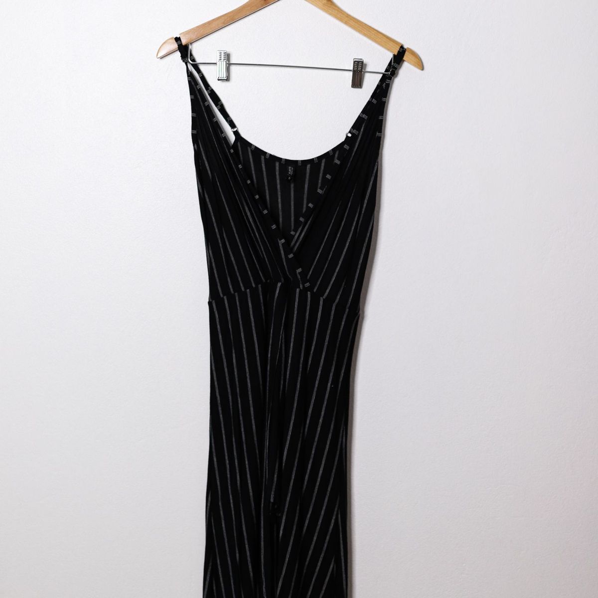 macaquinho curto com saia longa