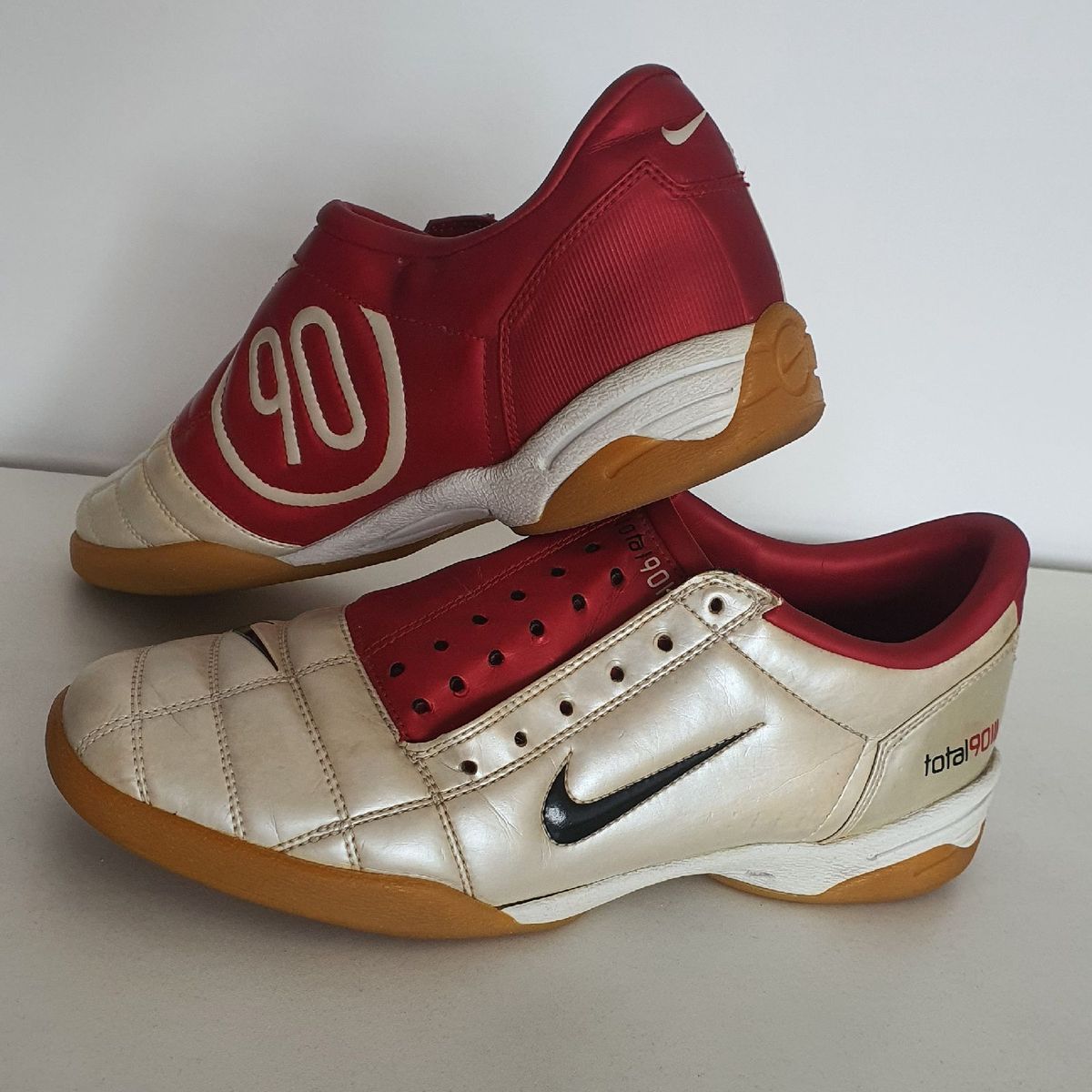 Futsal Chuteira Total 90 Vermelha Dourada Chuteira Total 90 Antiga