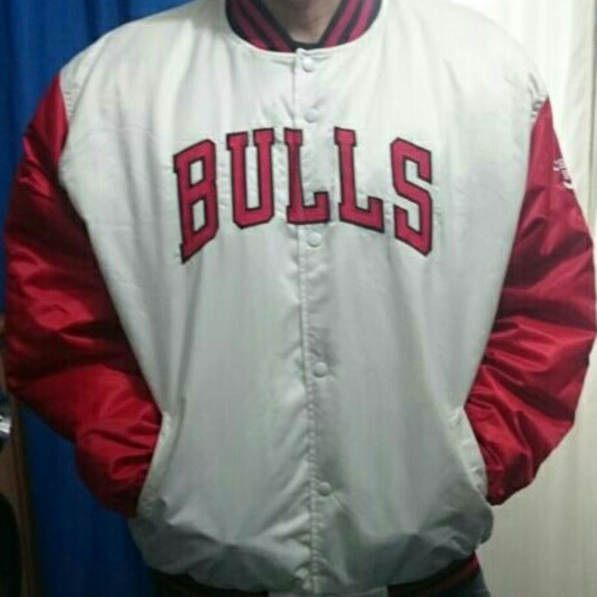 jaqueta chicago bulls vermelha