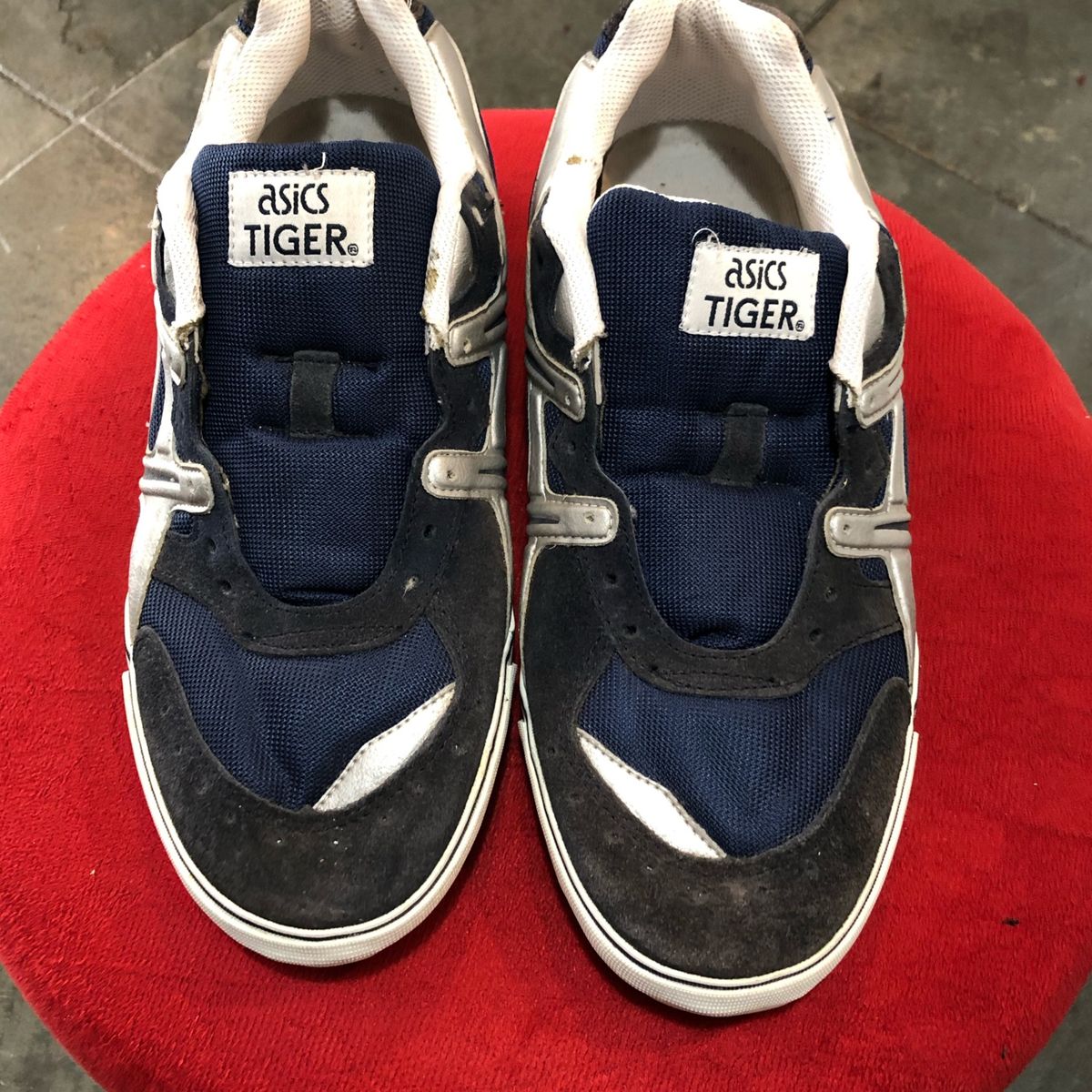 tenis asics masculino numero 44