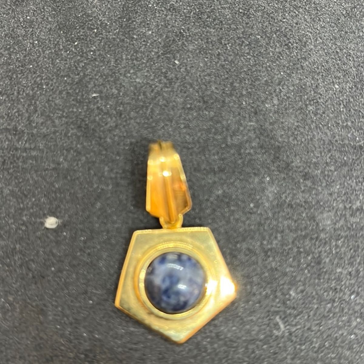 Brinco de Pressão com Pedra Cabochão Azul