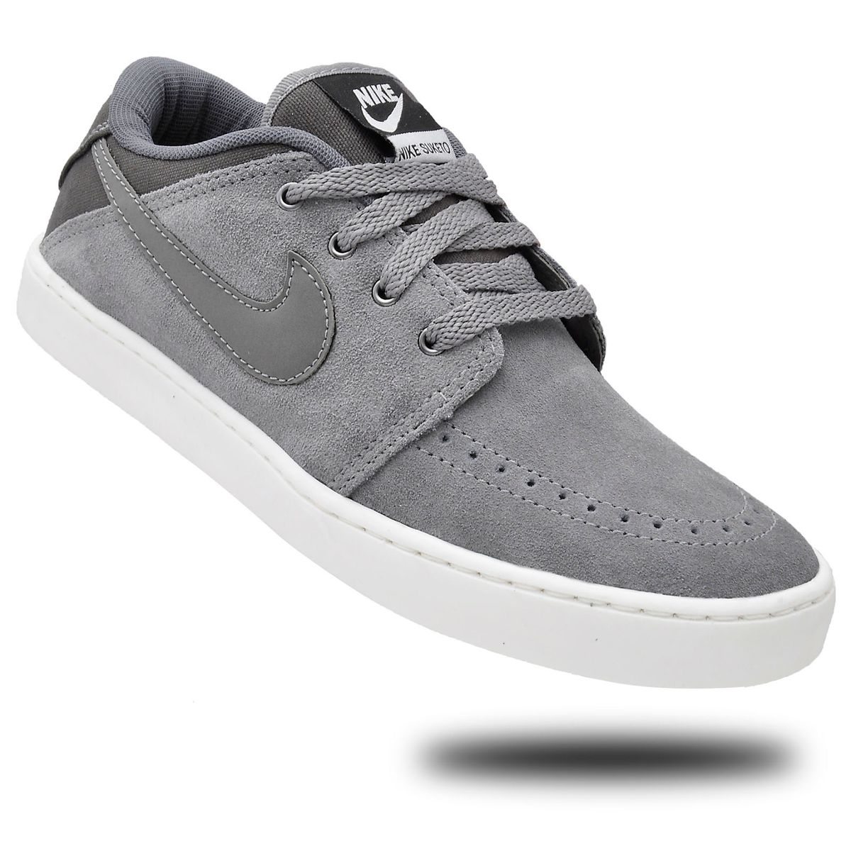 tenis nike cano curto