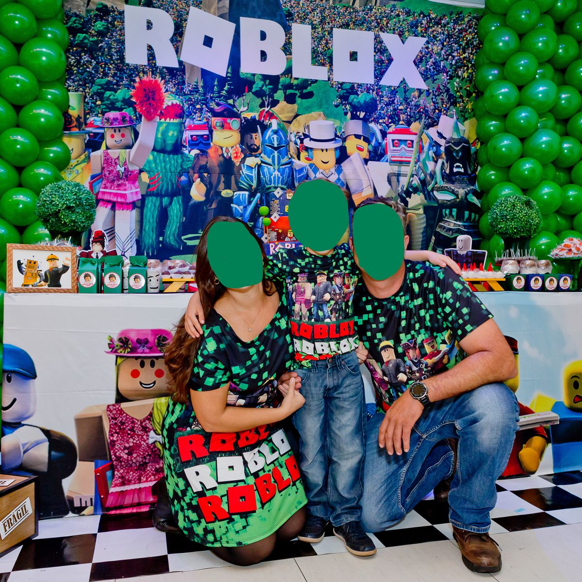 Camisas e Vestido Roblox - Família