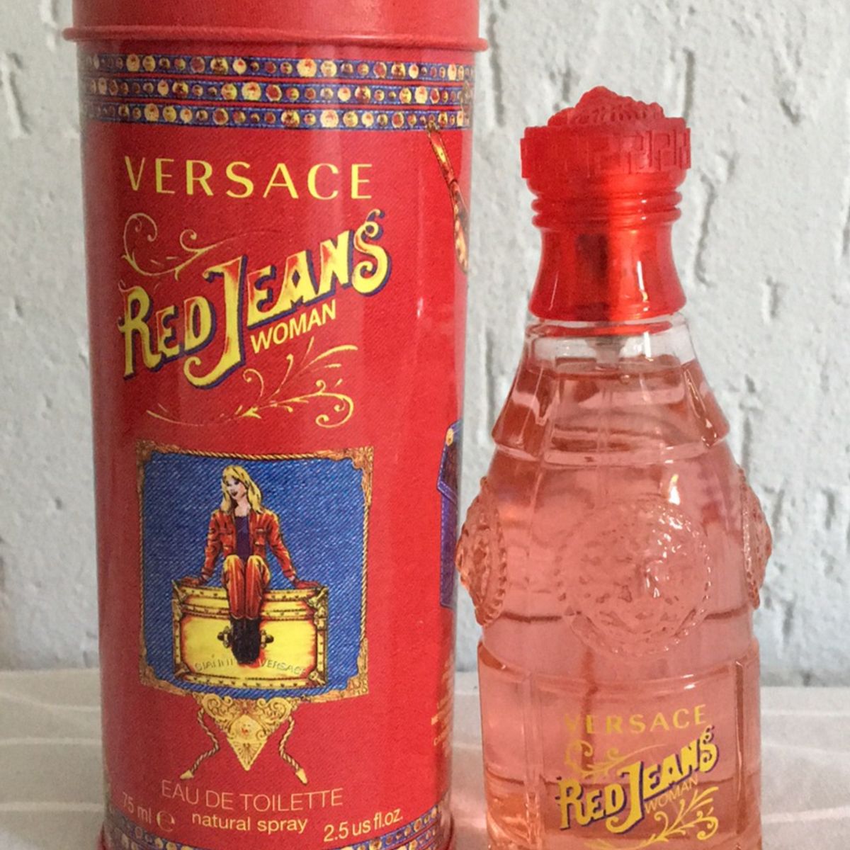 Versace Red Jeans for Women 2.5 oz Eau de Toilette Spray