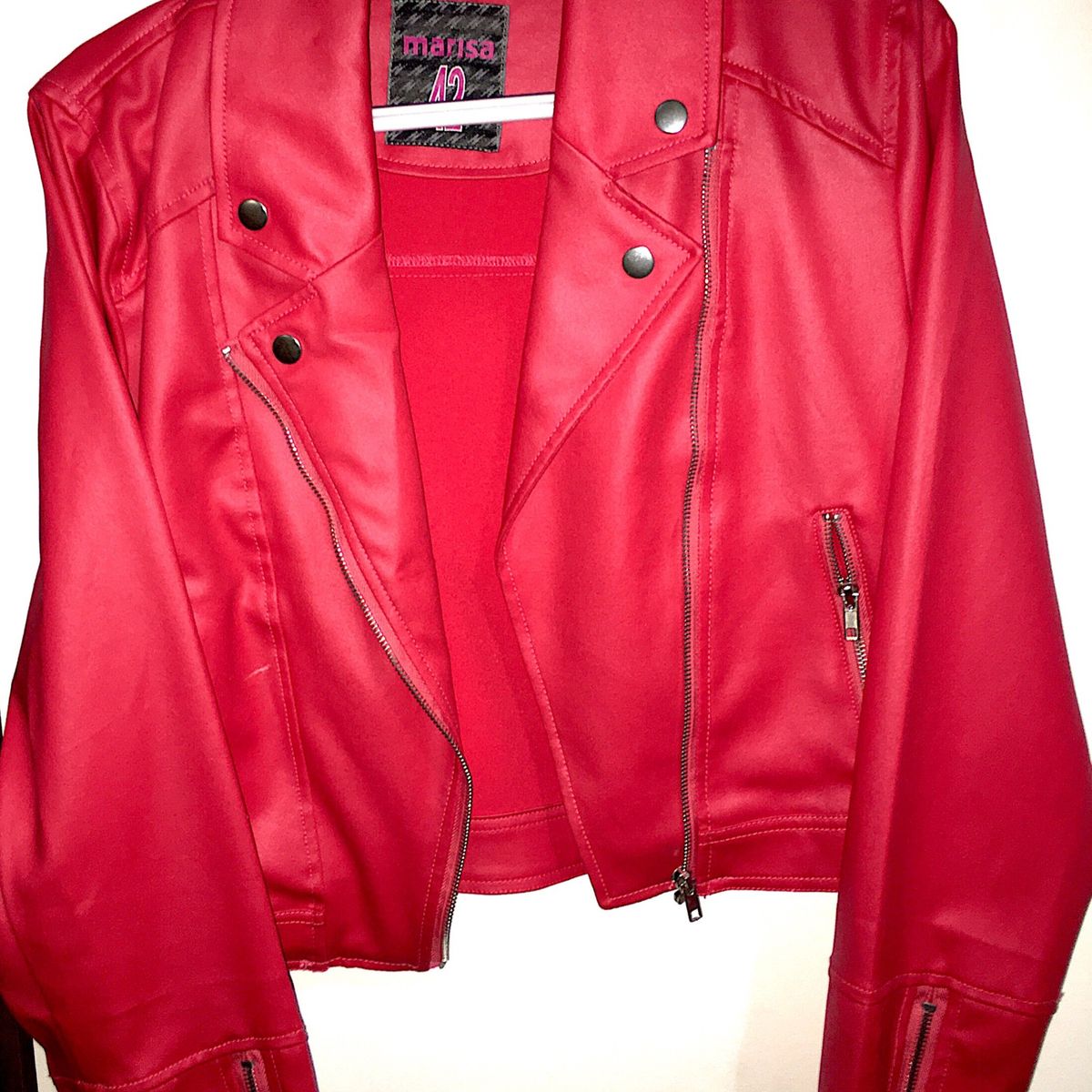 jaqueta vermelha marisa