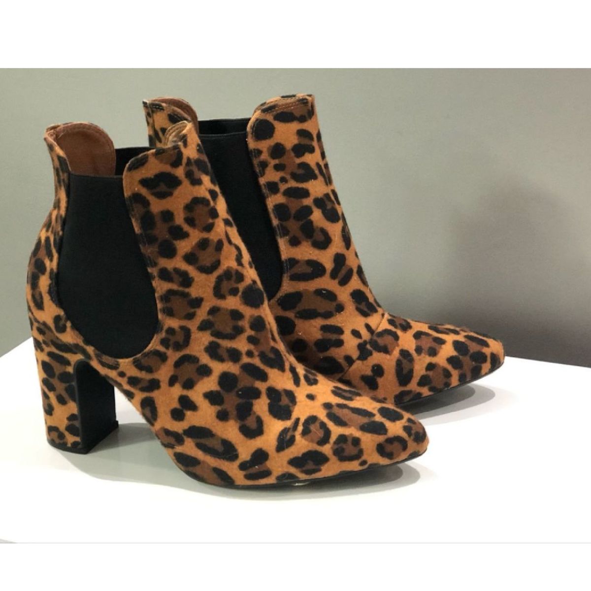 bota de onça vizzano