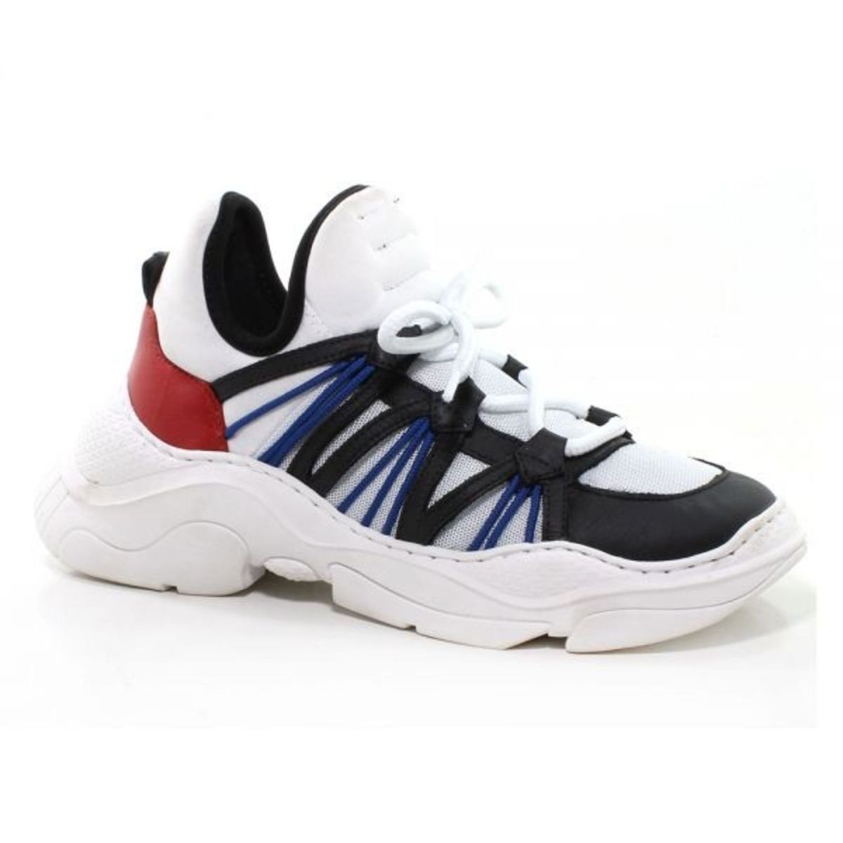 chunky sneakers schutz