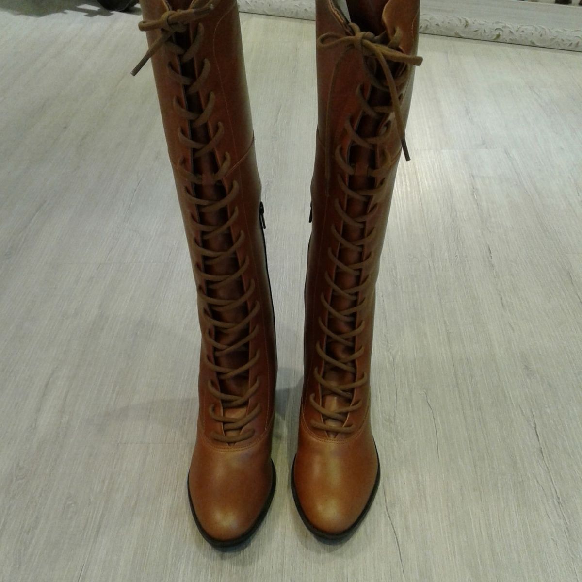 botas cravo e canela promoção