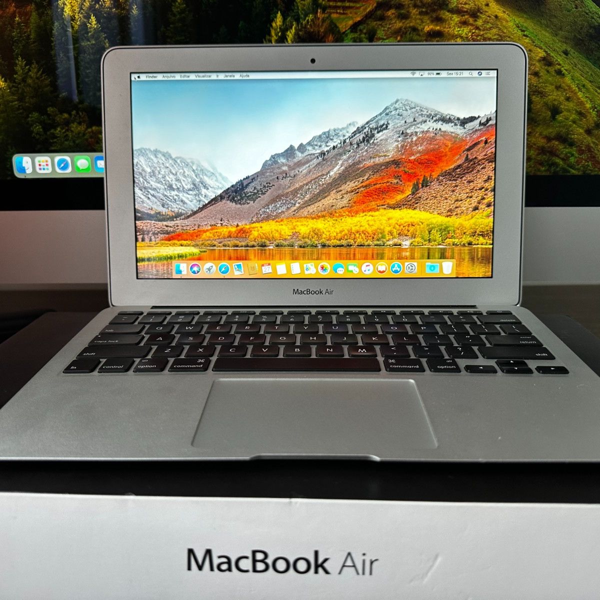 Air11 A1370　2011 上位i7/4G/256G　美観　MacBook