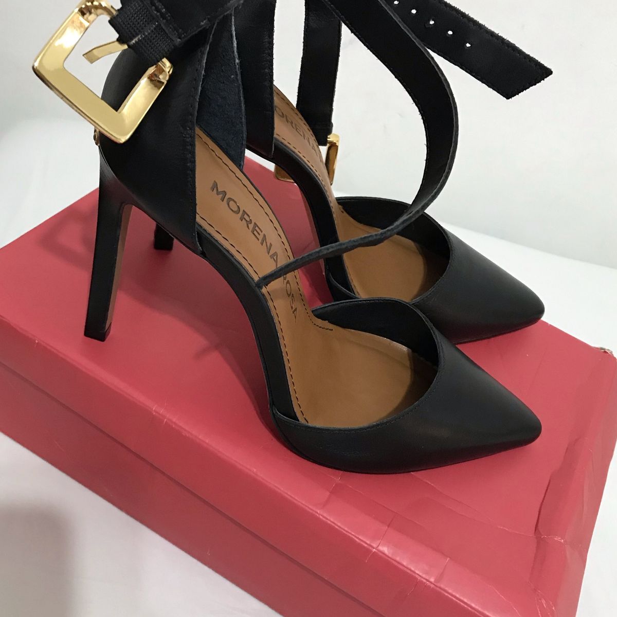 scarpin preto morena rosa