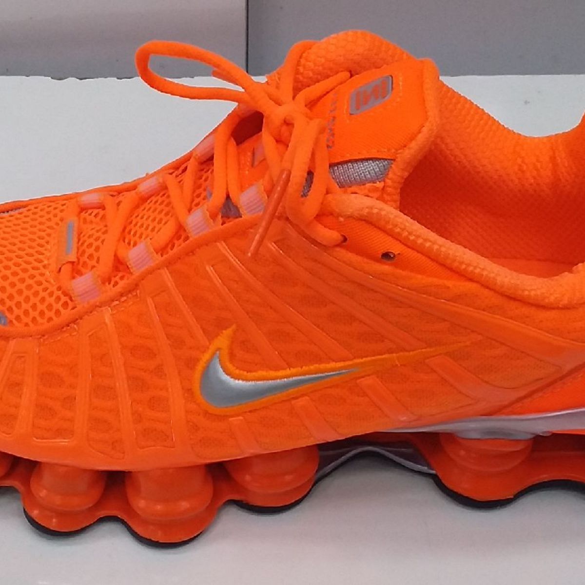 nike shox 12s molas laranja