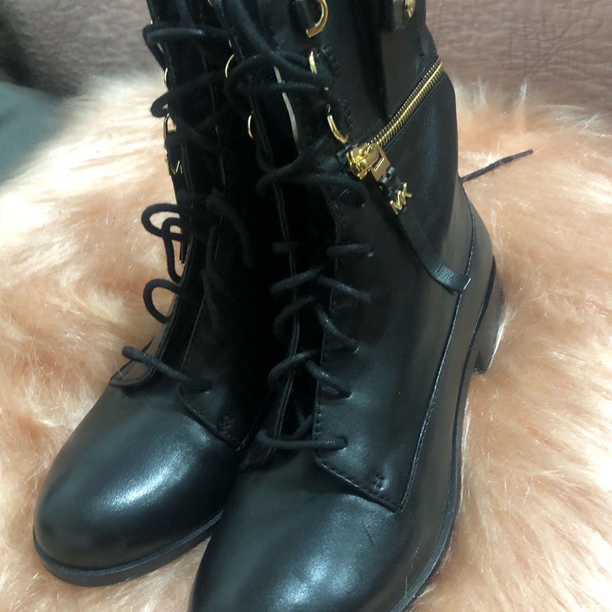 coturno michael kors