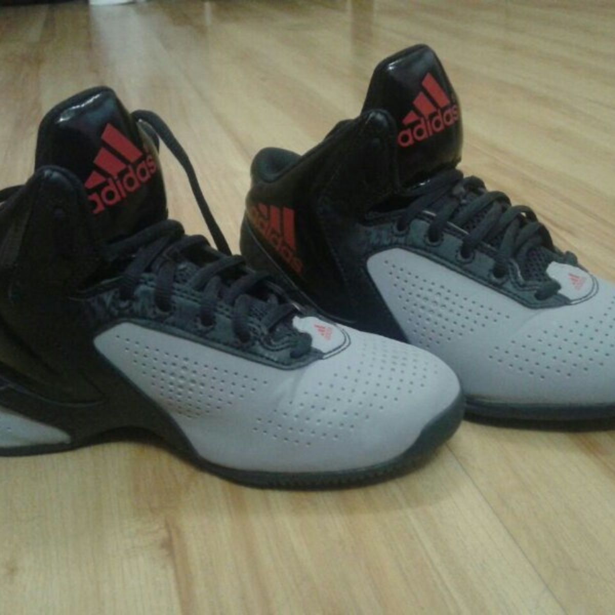 cq2814 adidas