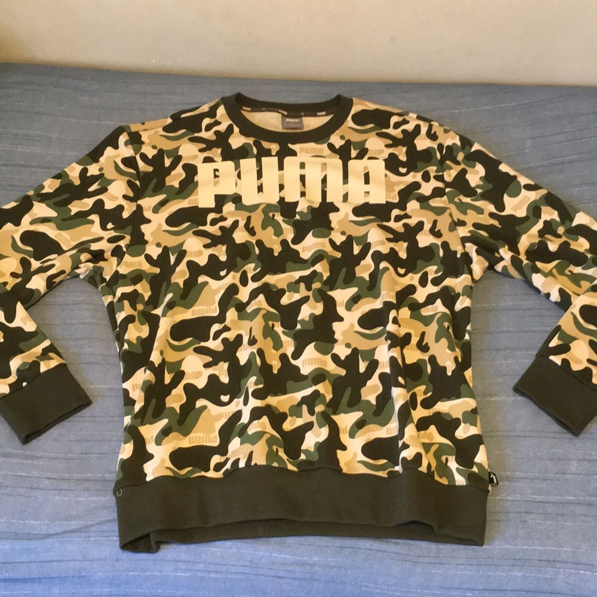 moletom puma camuflado