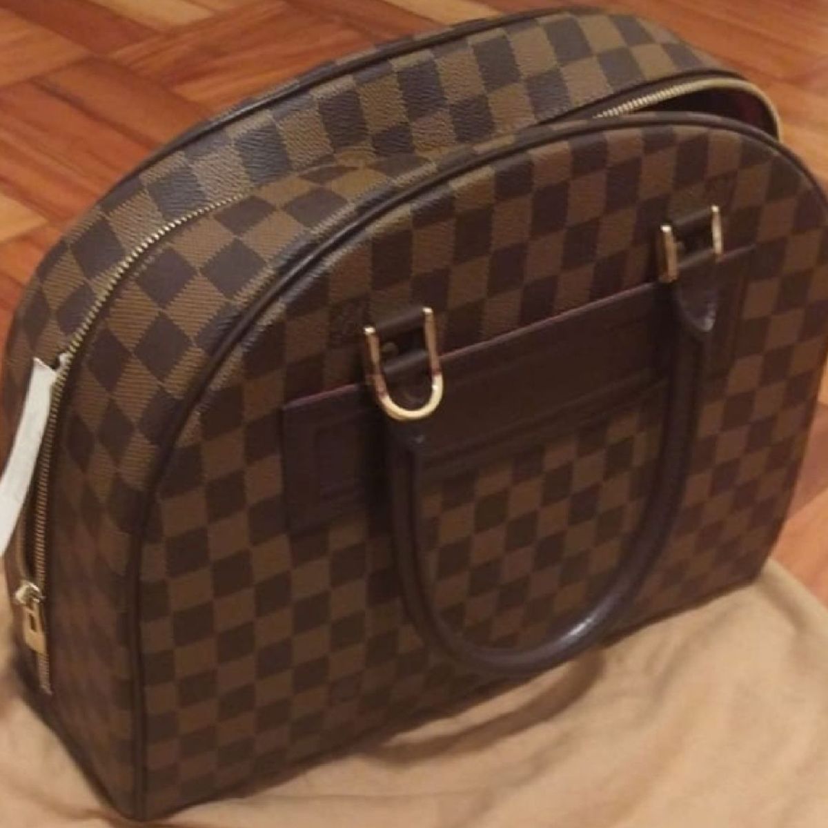 BOLSA LOUIS VUITTON (NUNCA USADA) - Closet Care