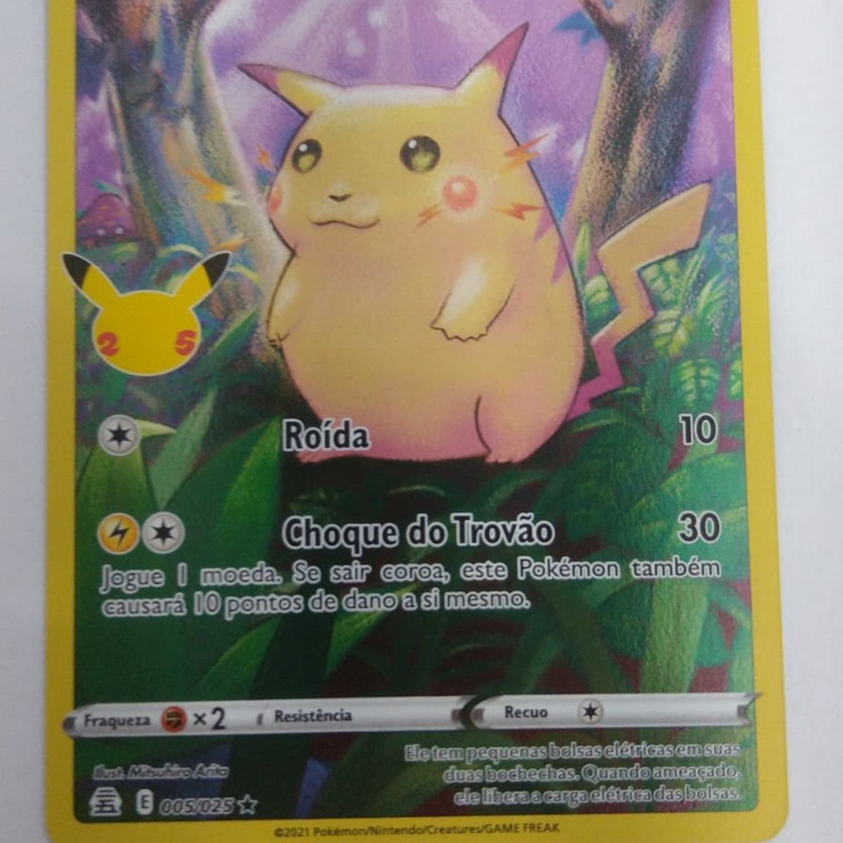 Carta Pokémon Pikachu Mascarada Holográfica | Jogo de Tabuleiro Copag Usado  86938940 | enjoei