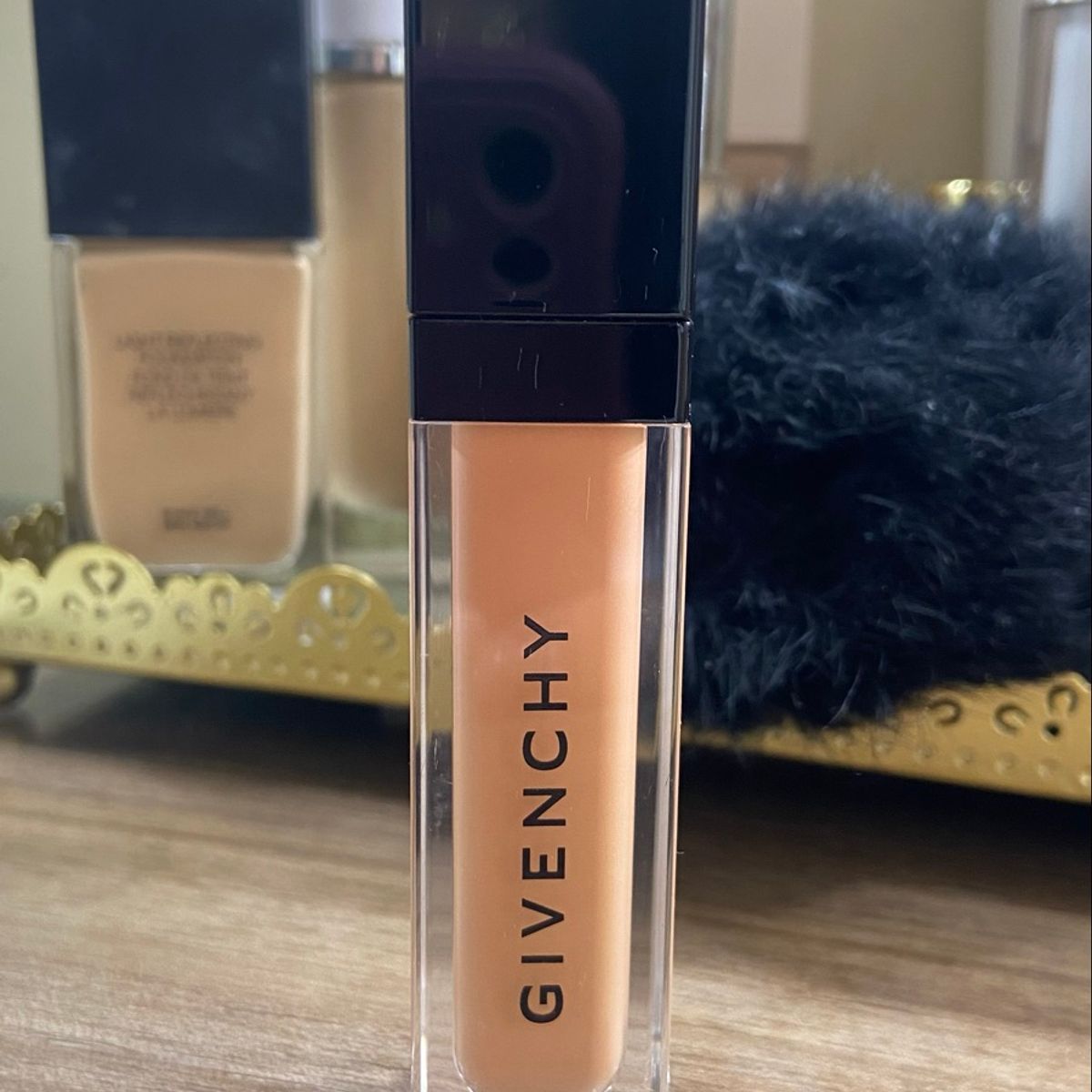 GIVENCHY PRISME LIBRE グリーン 30ml GIVENCHY Prisme Libre Skin-Caring Corrector - Green-11ml Brazil