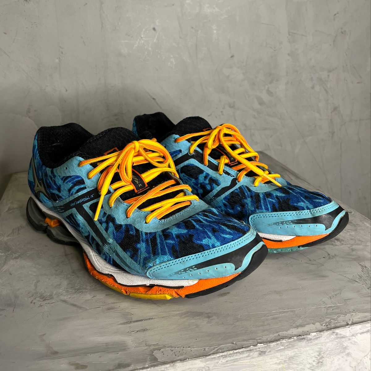 Mizuno wave creation store 15 2014