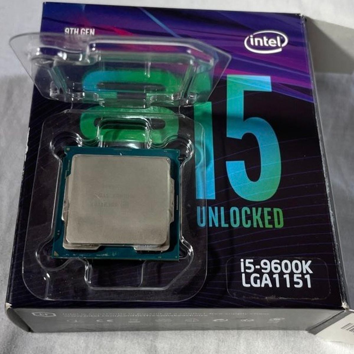 intel core i5 9600K LGA1151 稼働中 intel core i5 9600K LGA1151 稼働中 intel core i5 9600K LGA1151