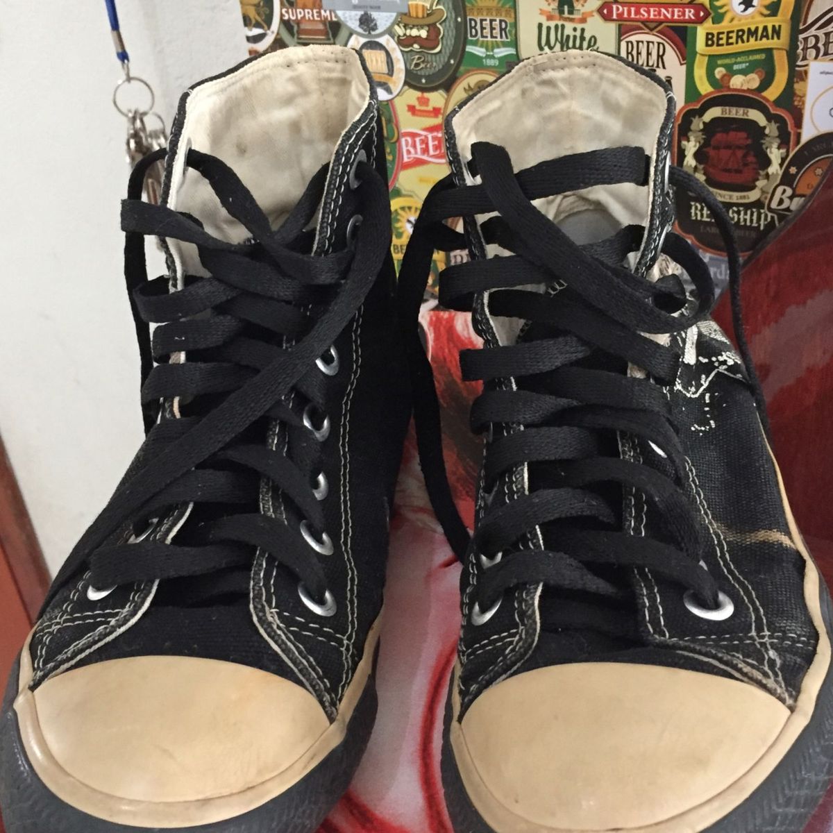 all star preto caveira