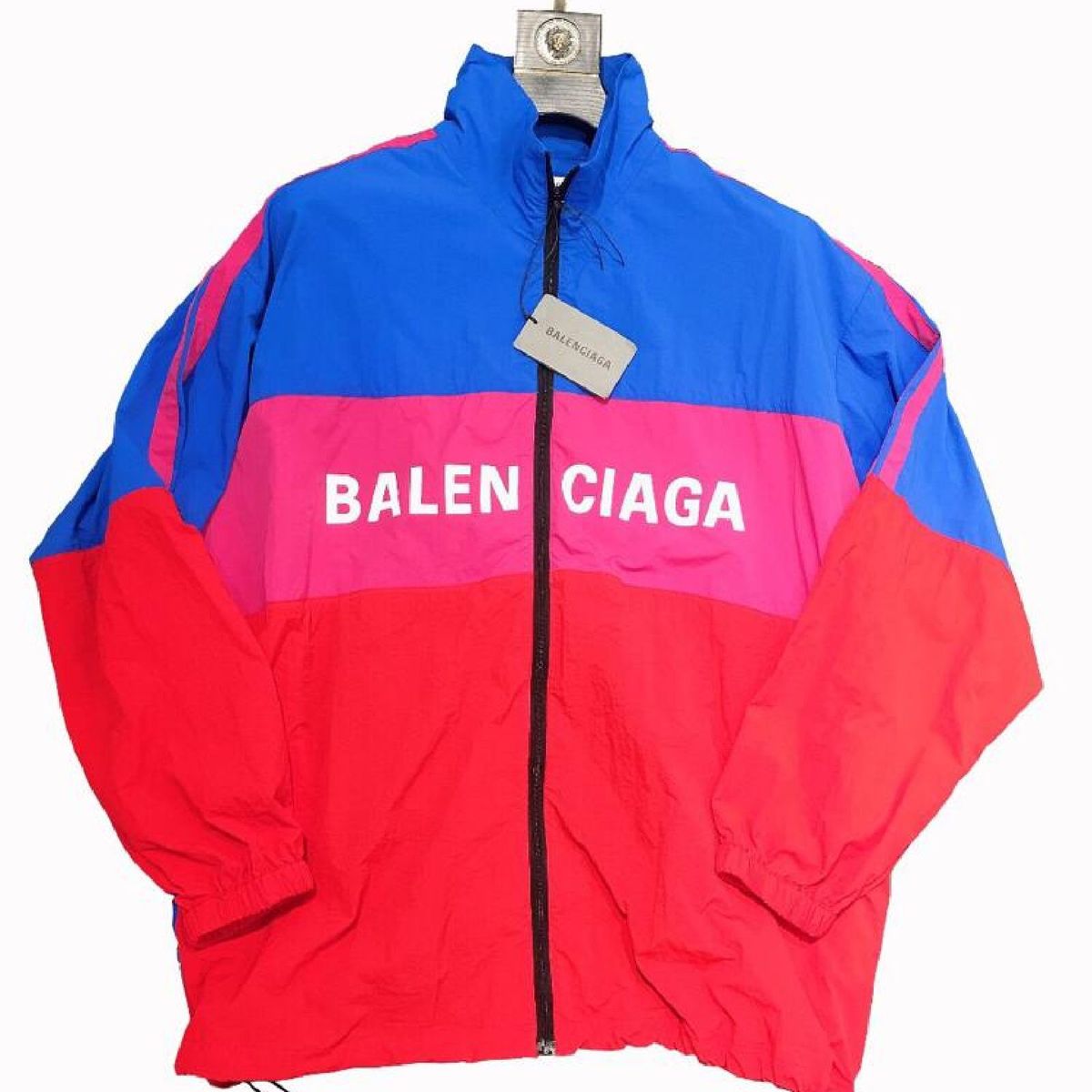 corta vento balenciaga