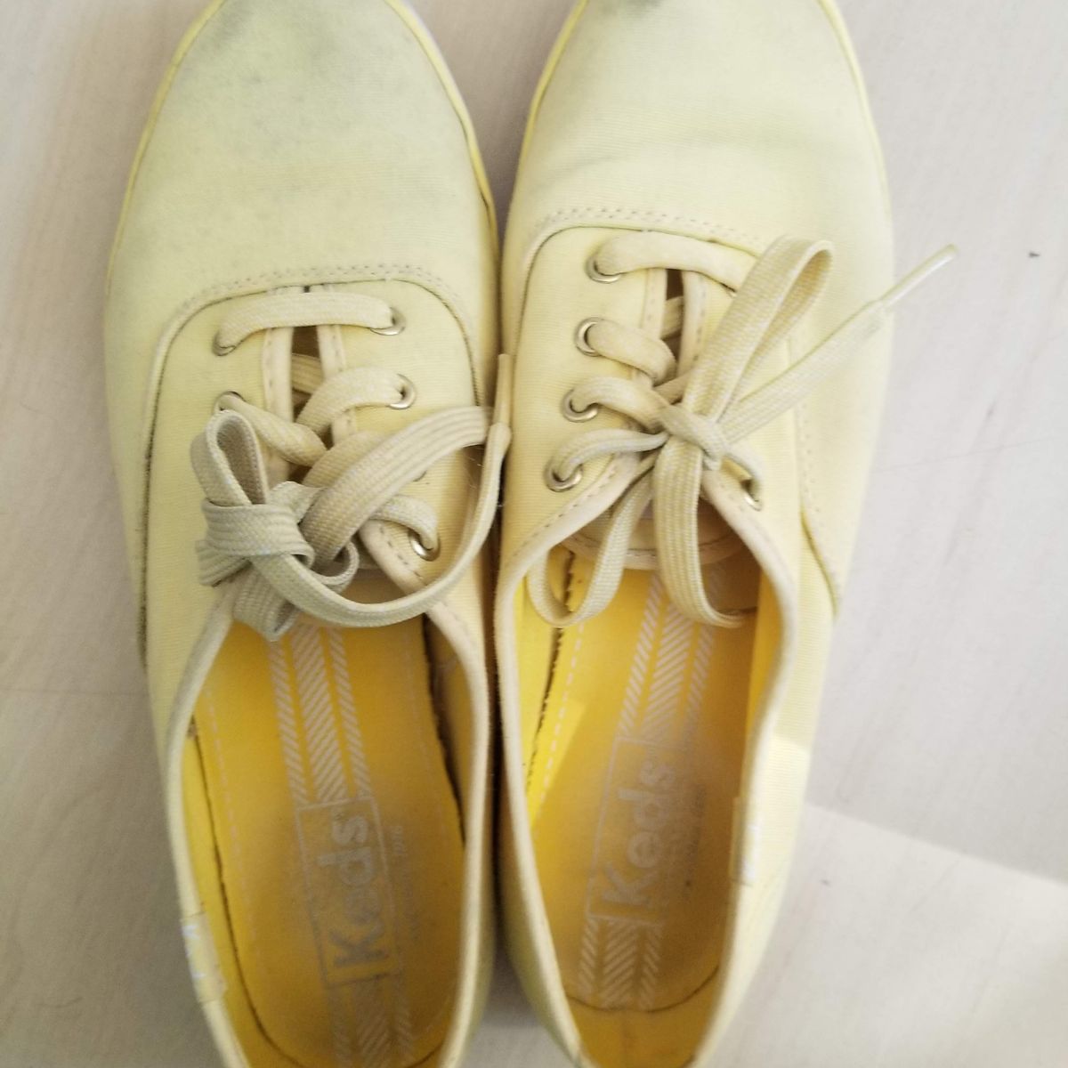 keds amarelo