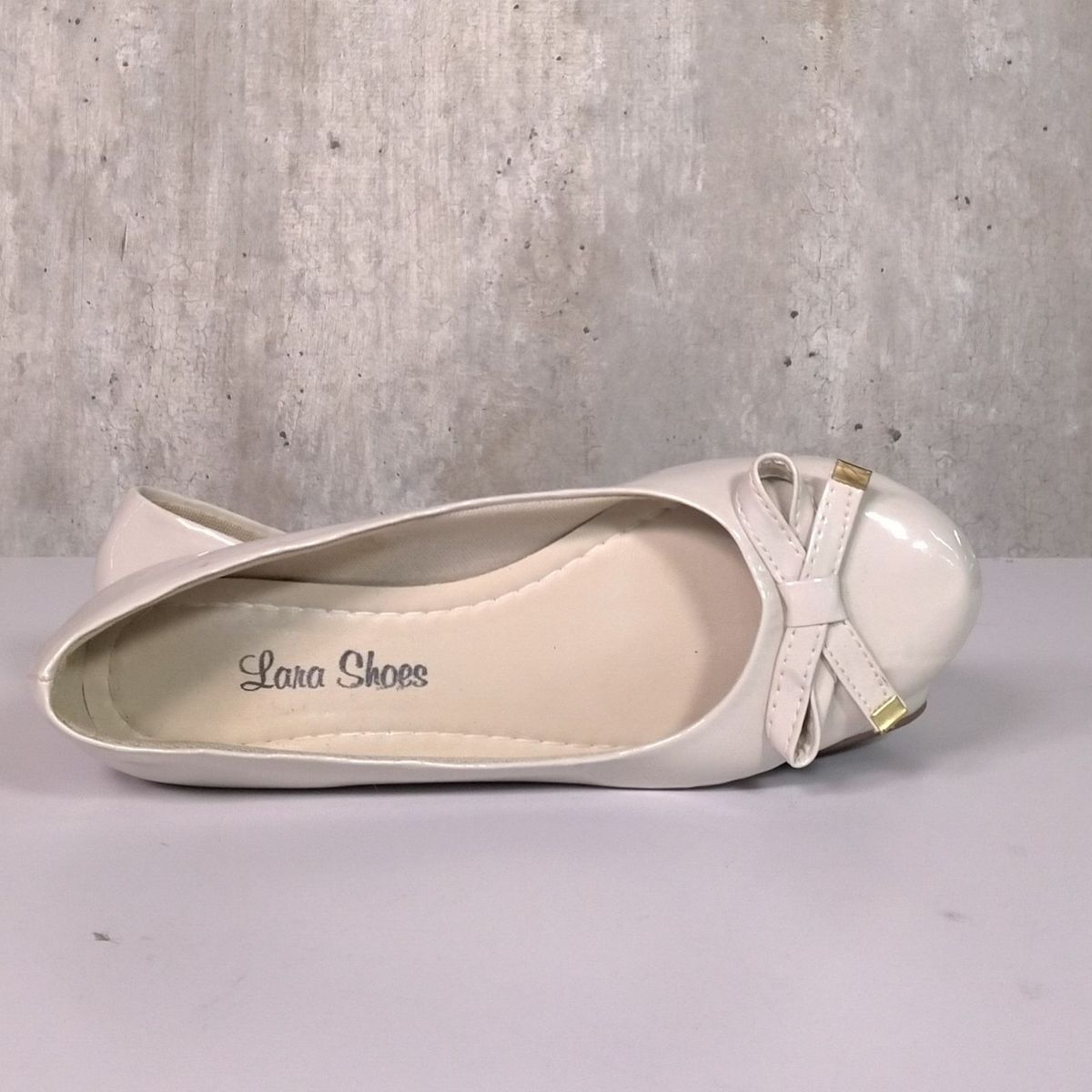 lara shoes calçados