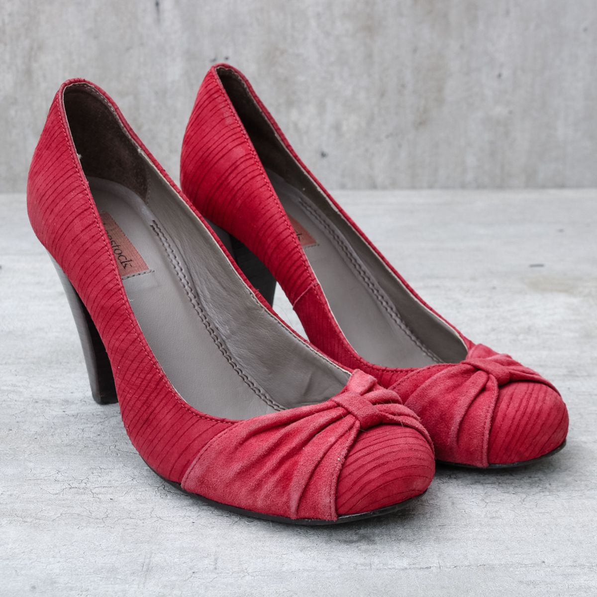 sapato vermelho feminino