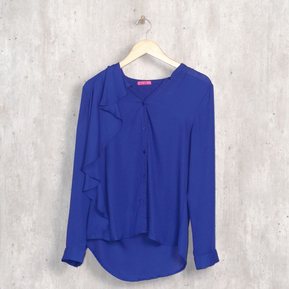 camisa feminina azul royal