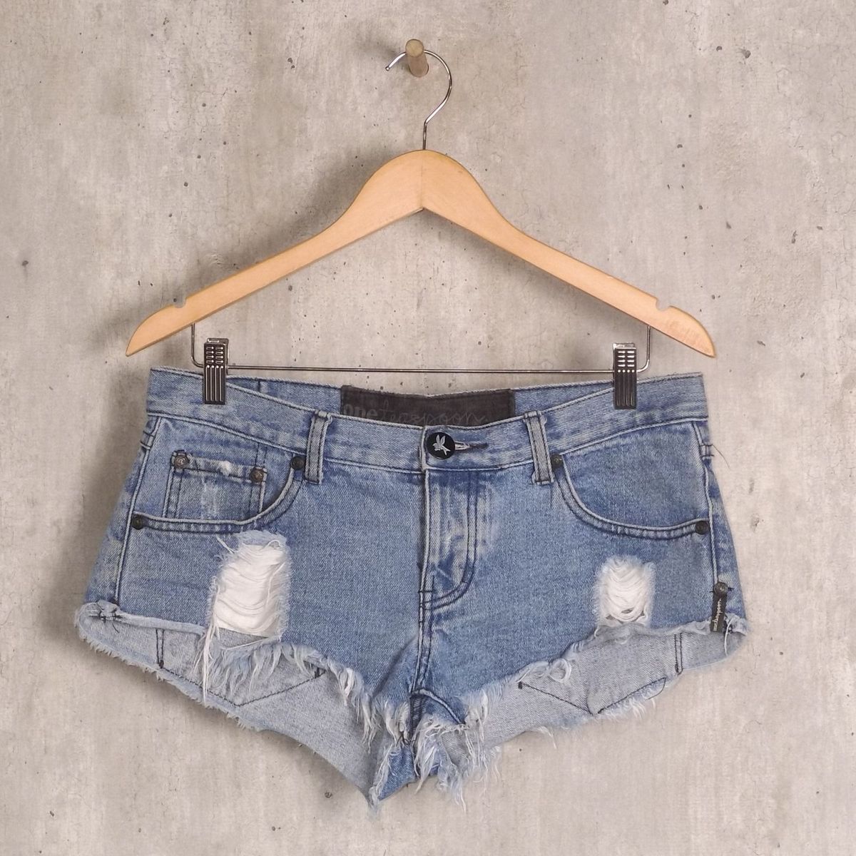 short curto feminino jeans