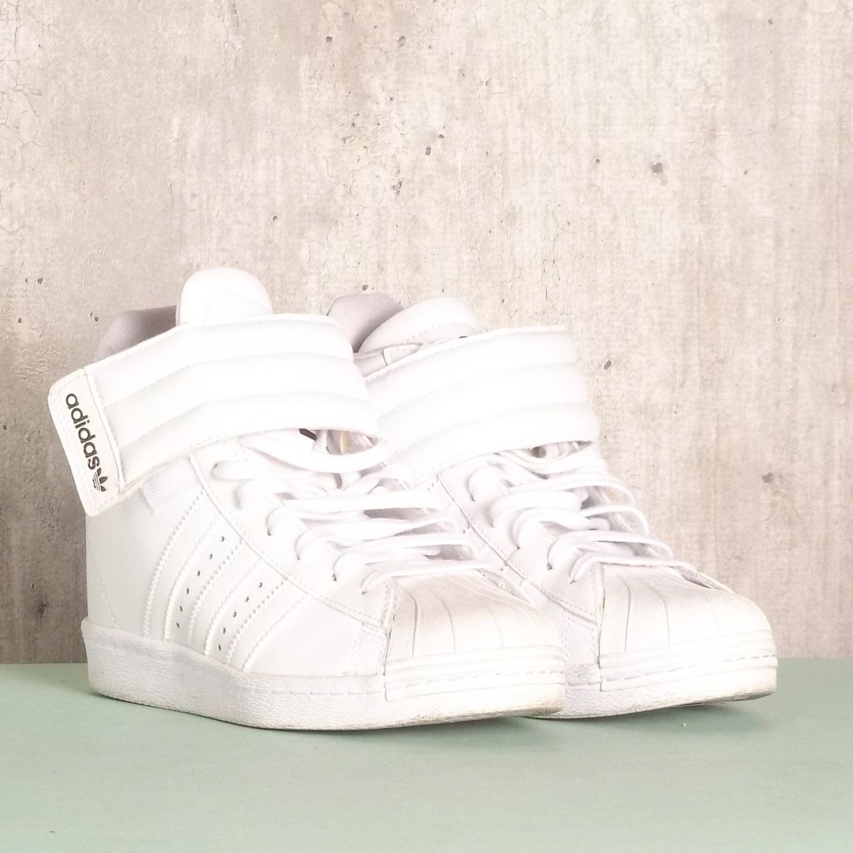 tenis adidas branco cano alto