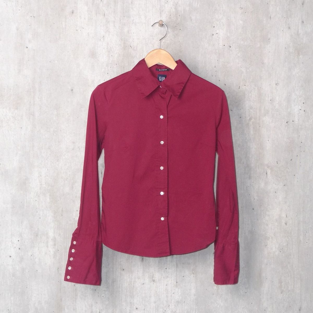 camisa social marsala
