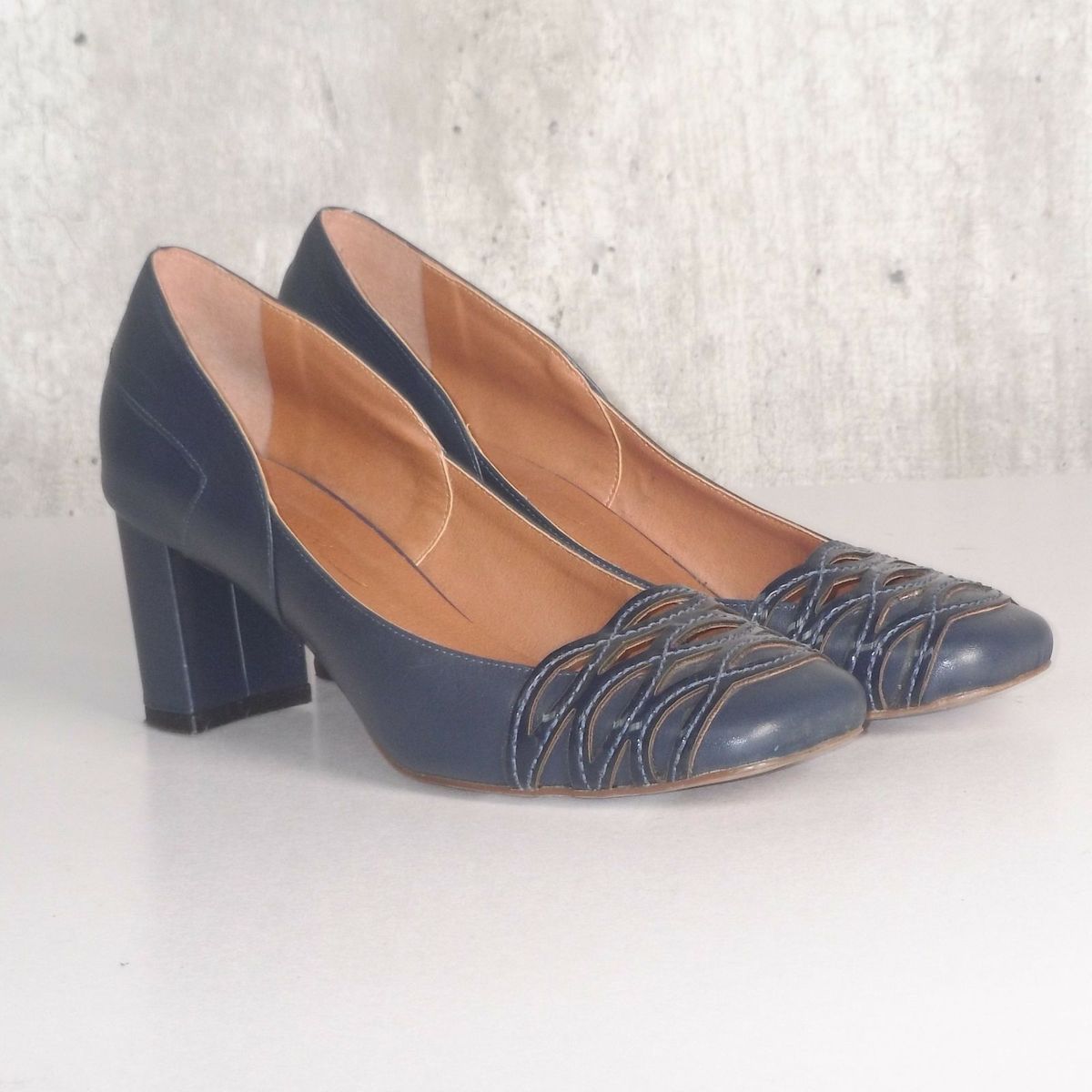 sapato azul royal feminino