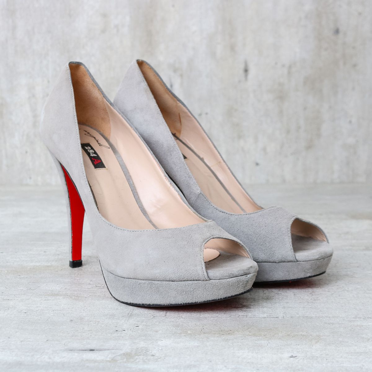 peep toe cinza