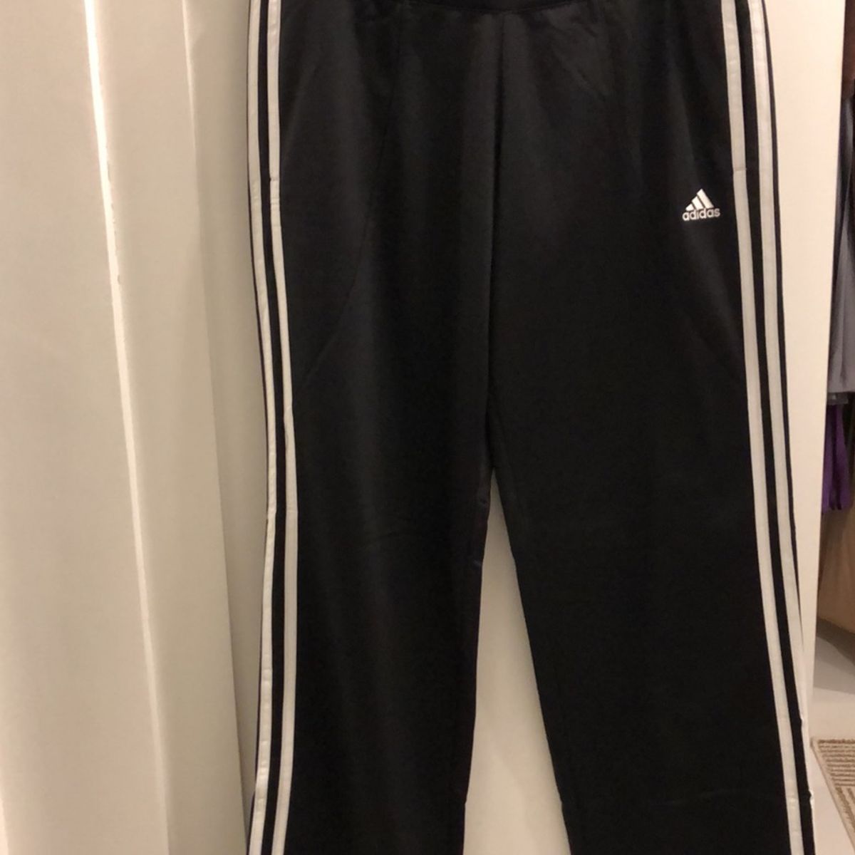 calça adidas esportiva