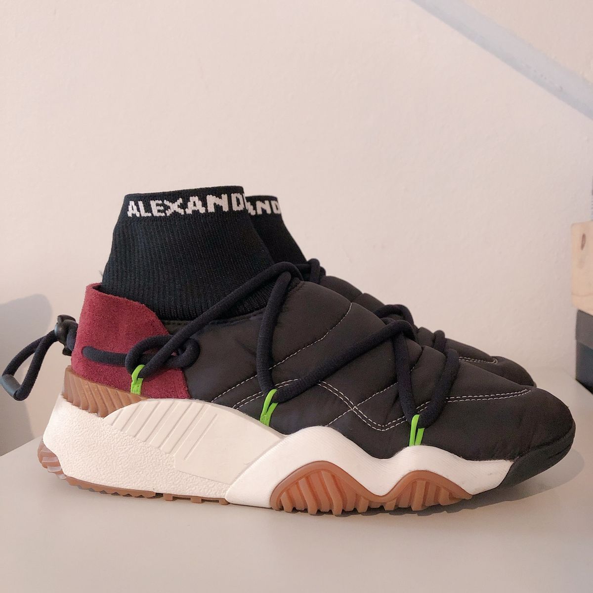 tenis adidas alexander wang