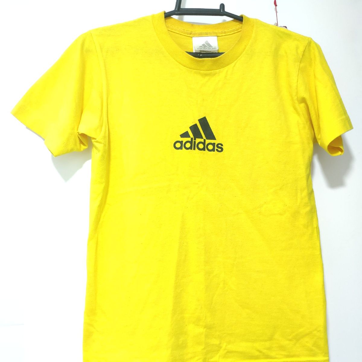 blusa adidas amarela feminina