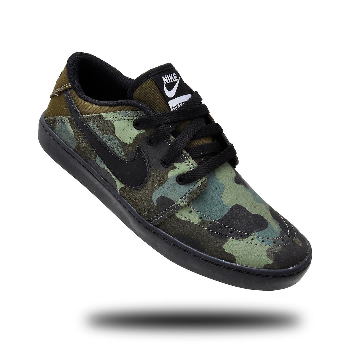 tenis camuflado feminino nike