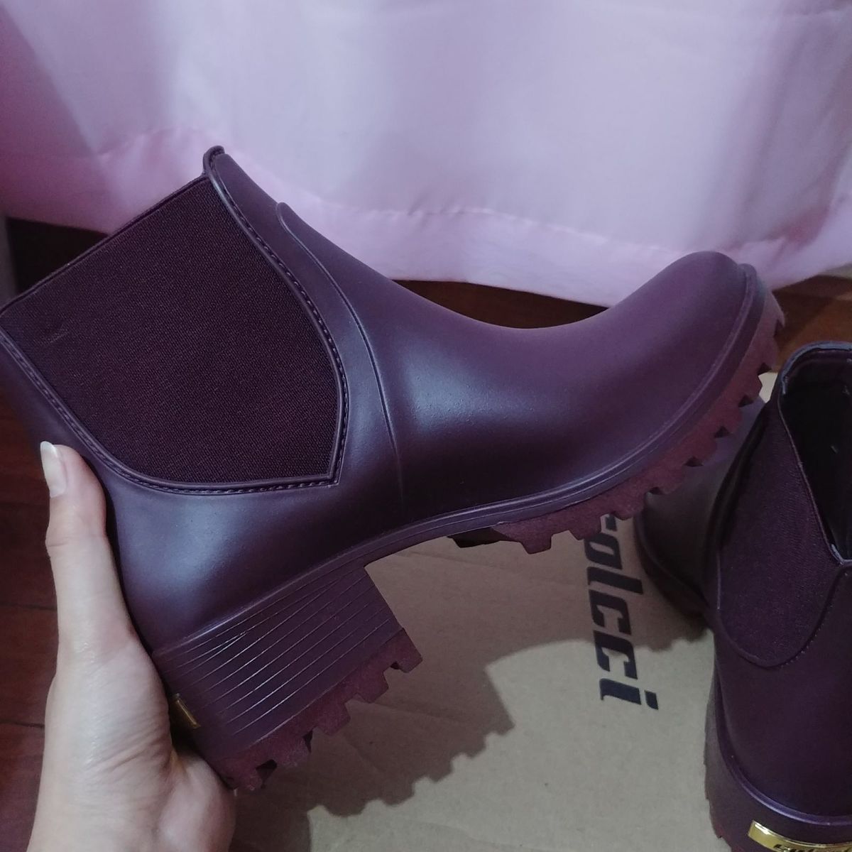 bota tratorada colcci