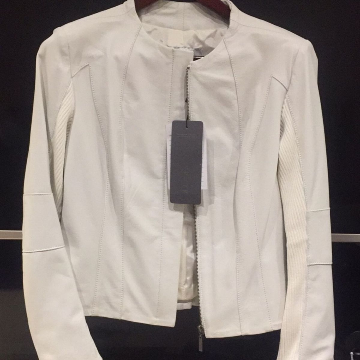 jaqueta de couro feminina off white